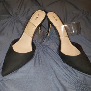Beautiful Black pumps